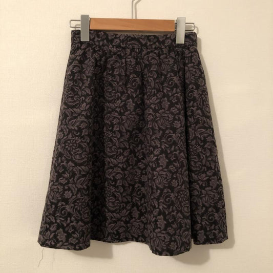 プロポーションボディドレッシング PROPORTION BODY DRESSING スカート ひざ丈スカート 1 総柄 黒 / ブラック / X 灰 / グレー /  レディース USED 古着 中古 10014058