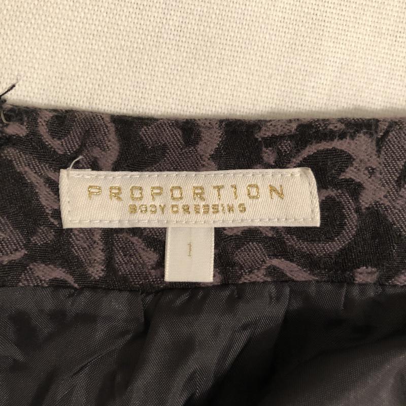 プロポーションボディドレッシング PROPORTION BODY DRESSING スカート ひざ丈スカート 1 総柄 黒 / ブラック / X 灰 / グレー /  レディース USED 古着 中古 10014058