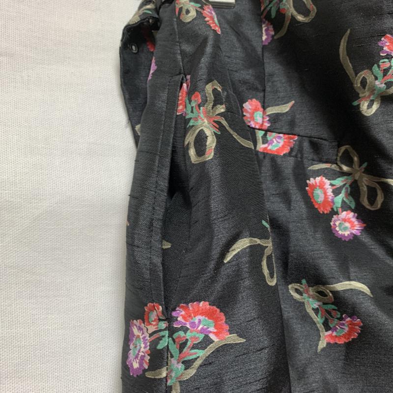 ミーアンドミークチュール me&me couture スカート ひざ丈スカート 0 花柄 黒 / ブラック / X 赤 / レッド / X カーキ / カーキ /  レディース USED 古着 中古 10014256