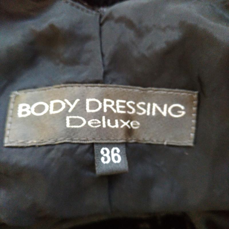 ボディードレッシングデラックス BODY DRESSING Deluxe ワンピース ひざ丈スカート 36 無地 X 刺繍 黒 / ブラック /  レディース USED 古着 中古 10014378