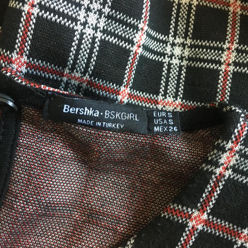 ベルシュカ Bershka ワンピース・ドレス・オールインワン ワンピース・ドレス・オールインワン S チェック X 総柄 黒 / ブラック / X 白 / ホワイト / X 赤 / レッド /  レディース USED 古着 中古 10016313