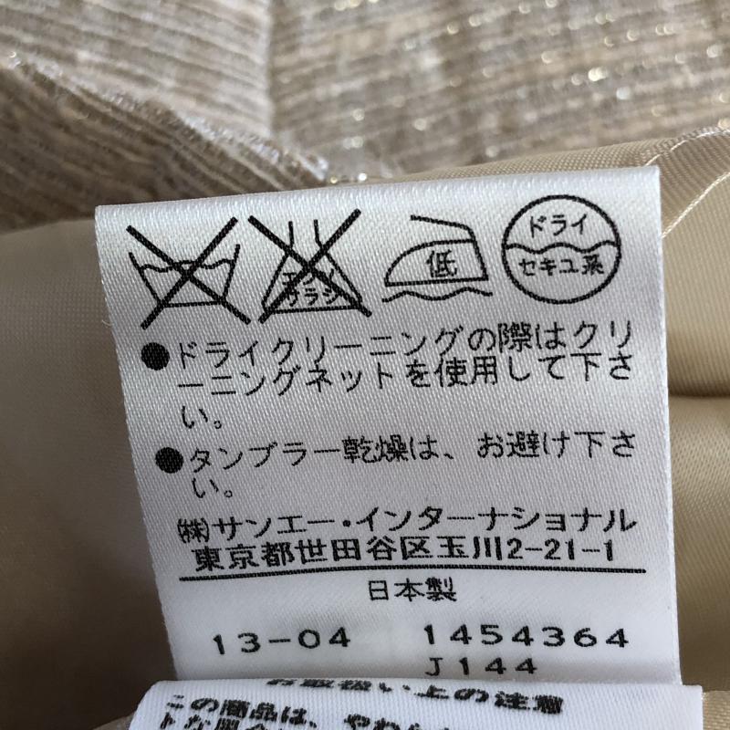 ジルスチュアート JILLSTUART スカート ひざ丈スカート 2 無地 X  ベージュ / ベージュ / X 金 / ゴールド /  レディース USED 古着 中古 10016411