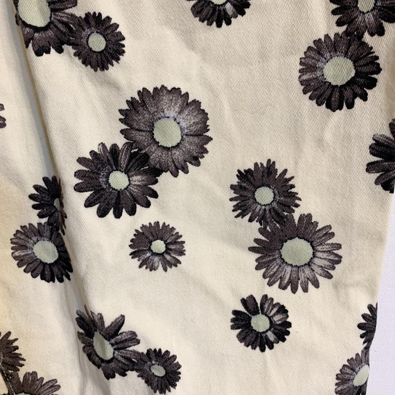 ダブルクローゼット w closet パンツ スラックス M 花柄 白 / ホワイト / X 黒 / ブラック /  レディース USED 古着 中古 10016760