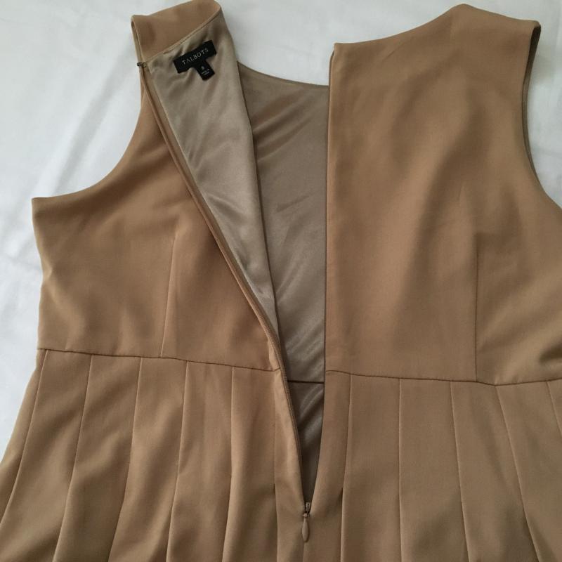 タルボット TALBOTS ワンピース ひざ丈スカート 8 無地 ベージュ / ベージュ /  レディース USED 古着 中古 10016912