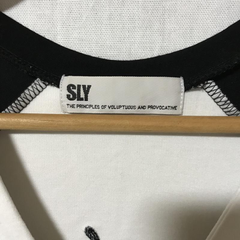 スライ SLY カーディガン 長袖 2 無地 X ロゴ、文字 白 / ホワイト / X 黒 / ブラック /  レディース USED 古着 中古 10017287