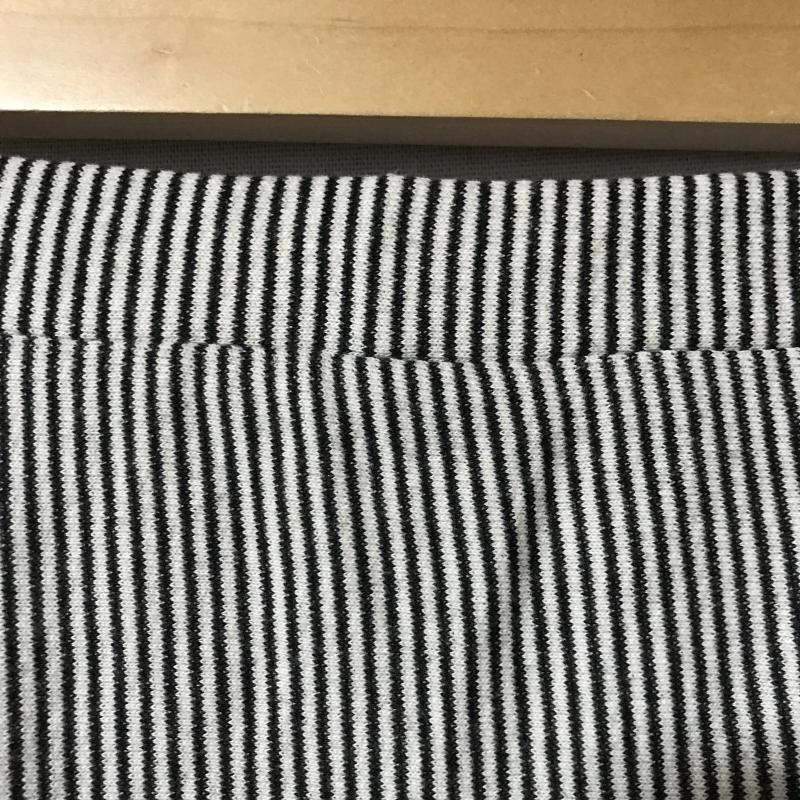 ザラ ZARA TRAFALUC スカート ひざ丈スカート XS ストライプ 白 / ホワイト / X 黒 / ブラック /  レディース USED 古着 中古 10017293