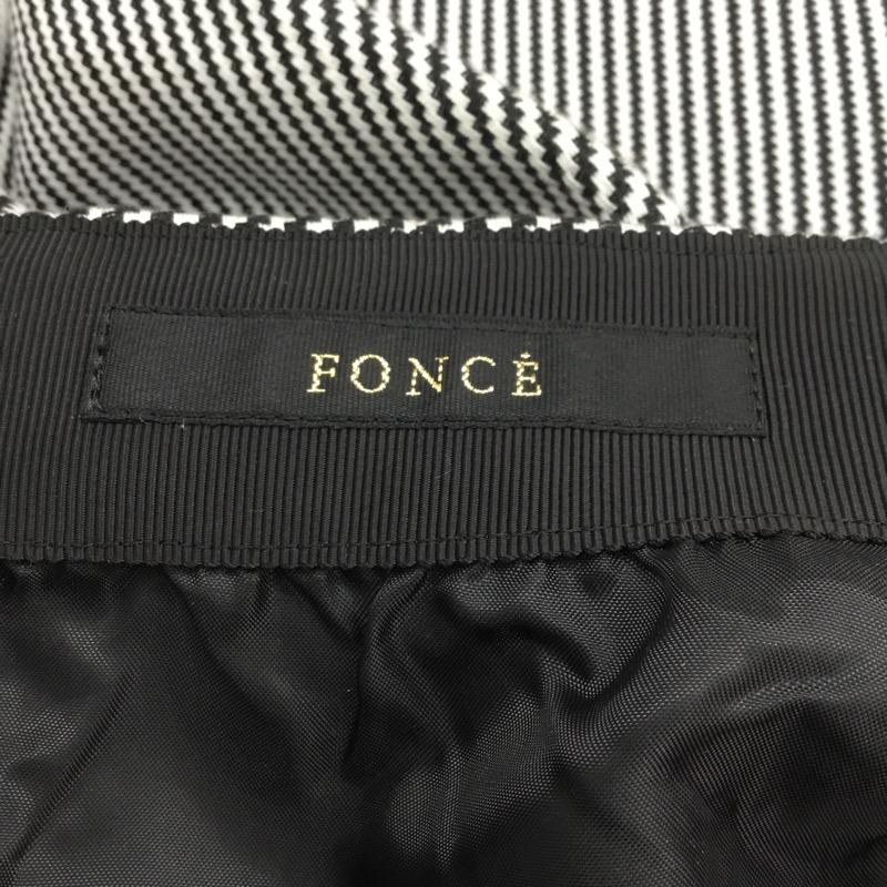 フォンセ FONCE スカート  フレアスカート ジオメトリック 36 ストライプ 白 / ホワイト / X 黒 / ブラック /  レディース USED 古着 中古 10021789