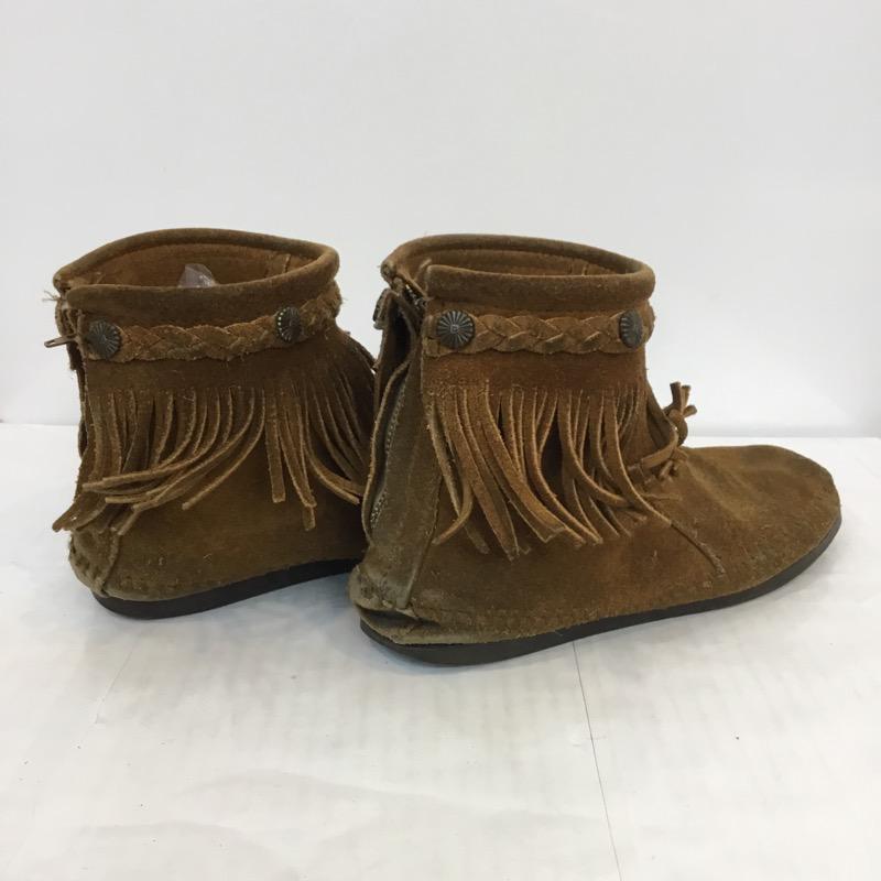 ミネトンカ Minnetonka ブーツ ショートブーツ フリンジブーツ 箱無 無地 茶 / ブラウン /  レディース USED 古着 中古 10022071