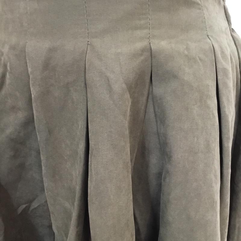 レトロガール RETRO GIRL スカート ひざ丈スカート タック入り フレアスカート スエード調 無地 カーキ / カーキ / khaki レディース USED 古着 中古 10042180