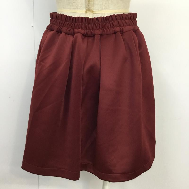 アースミュージックアンドエコロジー earth music&ecology スカート ミニスカート FREE 無地 赤 / レッド / red レディース USED 古着 中古 10043350