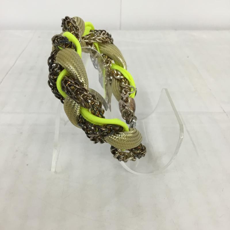 キャロラインバッギ CAROLINEBAGGI アクセサリー ブレスレット、バングル 無地 ベージュ / ベージュ / beige X 金 / ゴールド / gold color X 黄緑 / イエローグリーン / レディース USED 古着 中古 10045586
