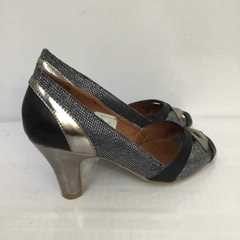 ジェフリーキャンベル Jeffrey Campbell パンプス パンプス オープントゥ ヒール ラメ 無地 黒 / ブラック / black X 銀 / シルバー / silver color レディース USED 古着 中古 10048110