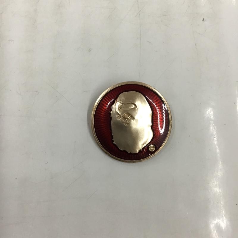 アベイシングエイプ A BATHING APE ファッション小物 ファッション小物 バッジ 香港 箱有 メンズ USED 古着 中古 10103475
