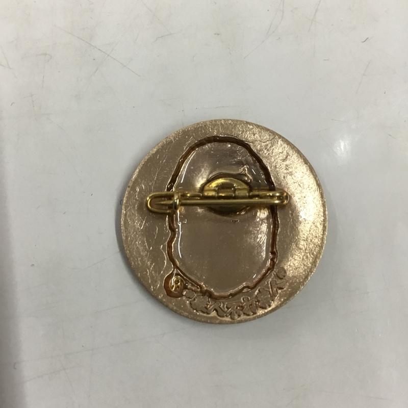 アベイシングエイプ A BATHING APE ファッション小物 ファッション小物 バッジ 香港 箱有 メンズ USED 古着 中古 10103475