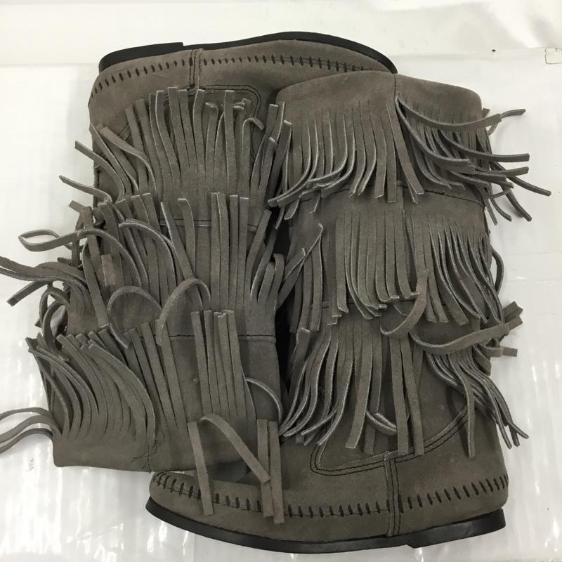 ミネトンカ Minnetonka ブーツ 一般 1631T 3段 レイヤーフリンジブーツ 無地 灰 / グレー / gray レディース USED 古着 中古 10103617