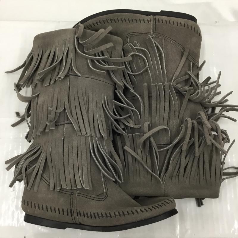 ミネトンカ Minnetonka ブーツ 一般 1631T 3段 レイヤーフリンジブーツ 無地 灰 / グレー / gray レディース USED 古着 中古 10103617