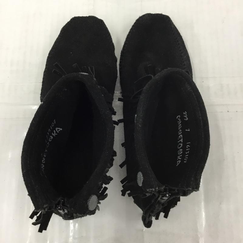 ミネトンカ Minnetonka ブーツ ショートブーツ 299 earth music&ecology コラボ フリンジ 1613107 無地 黒 / ブラック / black レディース USED 古着 中古 10105966