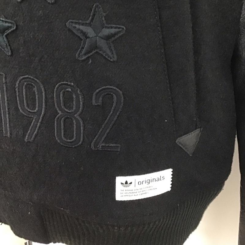 アディダスオリジナルス adidas originals ジャケット、上着 ジャンパー、ブルゾン m64169 RUNBOMBERJKT ボンバージャケット ジップアップジャケット アウター ロゴ、文字 黒 / ブラック / black メンズ USED 古着 中古 10106720
