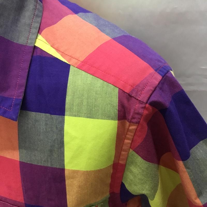 コロンビア Columbia シャツ、ブラウス 半袖 半袖シャツ カラーシャツ 半袖カットソー チェックシャツ M メンズ USED 古着 中古 10109002