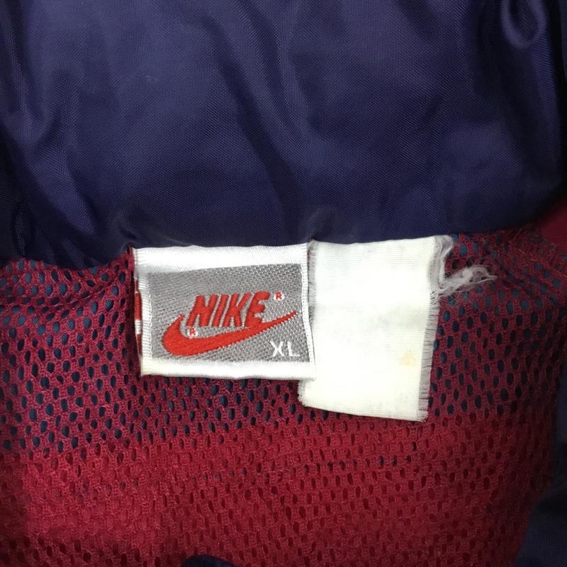 ナイキ NIKE ジャケット、上着 ジャンパー、ブルゾン ジップアップジャケット ジャンパー ジャケット カジュアルジャケット アウター XL メンズ USED 古着 中古 10114994