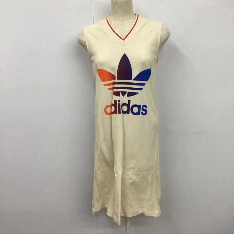 アディダス adidas ワンピース ロングスカート IK7862 V NECK M ロゴ、文字 X プリント アイボリー / アイボリー /  レディース USED 古着 中古 10125259