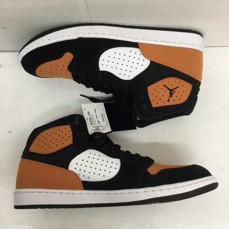 ナイキ NIKE スニーカー スニーカー AR3762-008 NIKE JORDAN ACCESS ナイキ ジョーダン アクセス 29.0cm ロゴ、文字 黒 / ブラック / X 橙 / オレンジ /  メンズ USED 古着 中古 10125307
