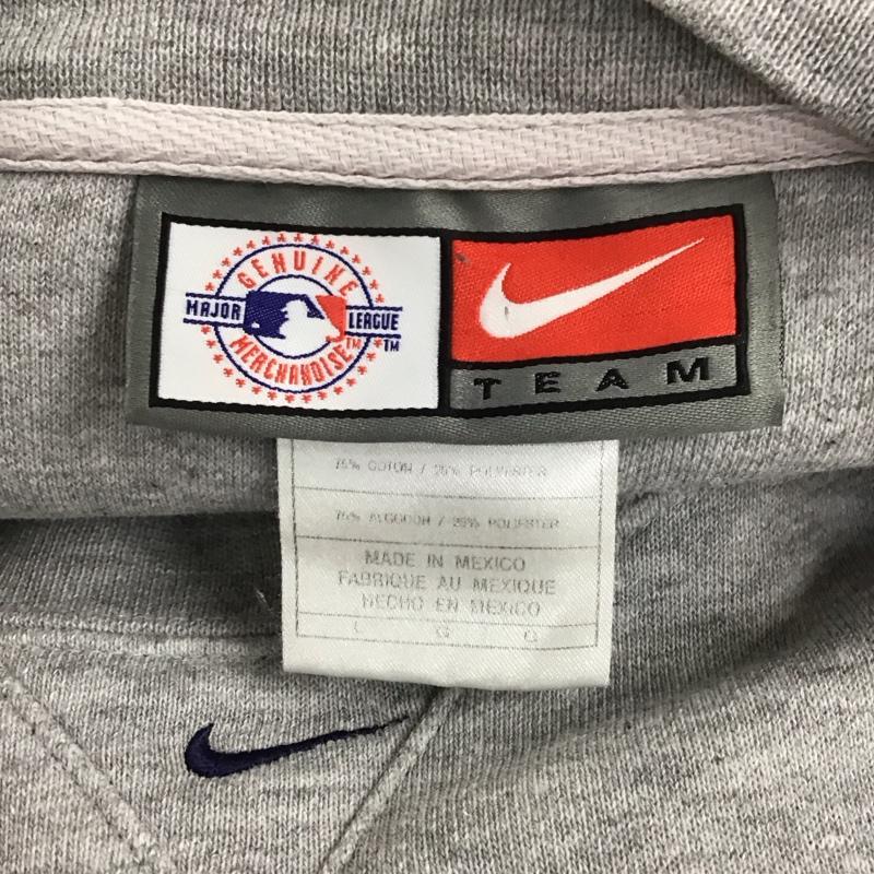 ナイキ NIKE トレーナー 長袖 長袖トレーナー スウェット クルーネック プルオーバー L ロゴ、文字 灰 / グレー /  メンズ USED 古着 中古 10125470
