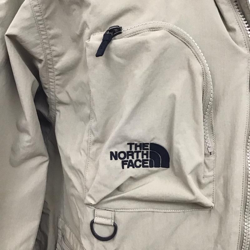 ザノースフェイス THE NORTH FACE ジャケット、上着 ジャケット、ブレザー np72430 フィールドユーティリティジャケット ジップアップジャケット XL ロゴ、文字 ベージュ / ベージュ /  メンズ USED 古着 中古 10125640