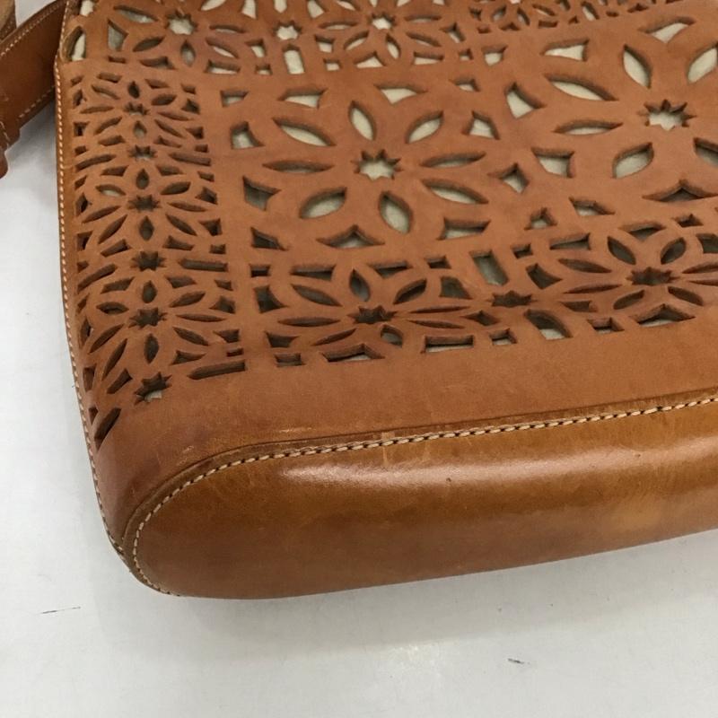 ゲンテン genten ショルダーバッグ ショルダーバッグ マルチカットワーク レザー  茶 / ブラウン /  レディース USED 古着 中古 10125674