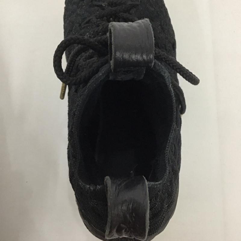 ナイキ NIKE スニーカー スニーカー 922811-006 GS LEBRON 15 24cm 24.0cm ワンポイント 黒 / ブラック /  レディース USED 古着 中古 10125686