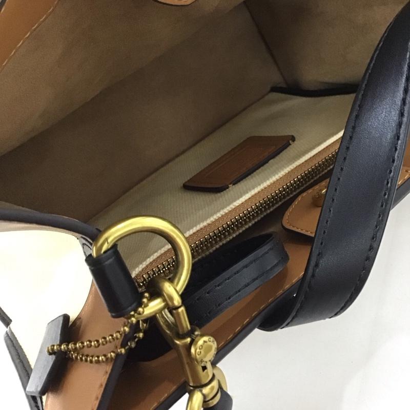 コーチ COACH ハンドバッグ ハンドバッグ 89488 キャンバス ショルダー 2way ポーチ ロゴ、文字 黒 / ブラック / X 茶 / ブラウン / X ベージュ / ベージュ /  レディース USED 古着 中古 10125690