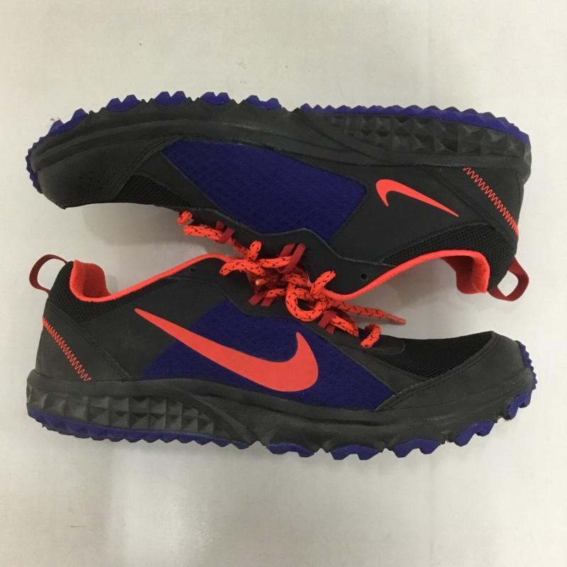 ナイキ NIKE スニーカー スニーカー 642833-014 WILD TRAIL ランニングシューズ 26cm 26.0cm ロゴ、文字 黒 / ブラック / X 紺 / ネイビー / X 赤 / レッド /  メンズ USED 古着 中古 10125901