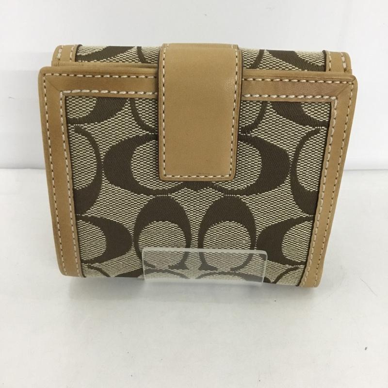 コーチ COACH 財布 二つ折り ダブルホック シグネチャー パスケース ロゴ、文字 ベージュ / ベージュ /  レディース USED 古着 中古 10125908