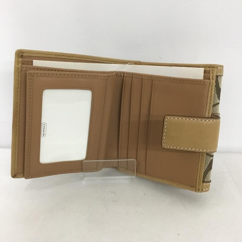 コーチ COACH 財布 二つ折り ダブルホック シグネチャー パスケース ロゴ、文字 ベージュ / ベージュ /  レディース USED 古着 中古 10125908