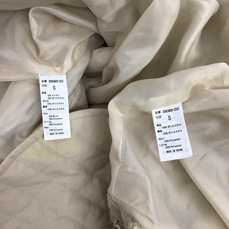 アズール AZUL セットアップ セットアップ 250eab30-253i 3WAYBOAJACKET セットアップ 2点セット S 無地 アイボリー / アイボリー /  レディース USED 古着 中古 10125967