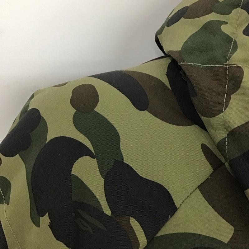 アベイシングエイプ A BATHING APE ジャケット、上着 ダウンジャケット M カモフラージュ柄・迷彩 マルチカラー / マルチカラー /  メンズ USED 古着 中古 10126030
