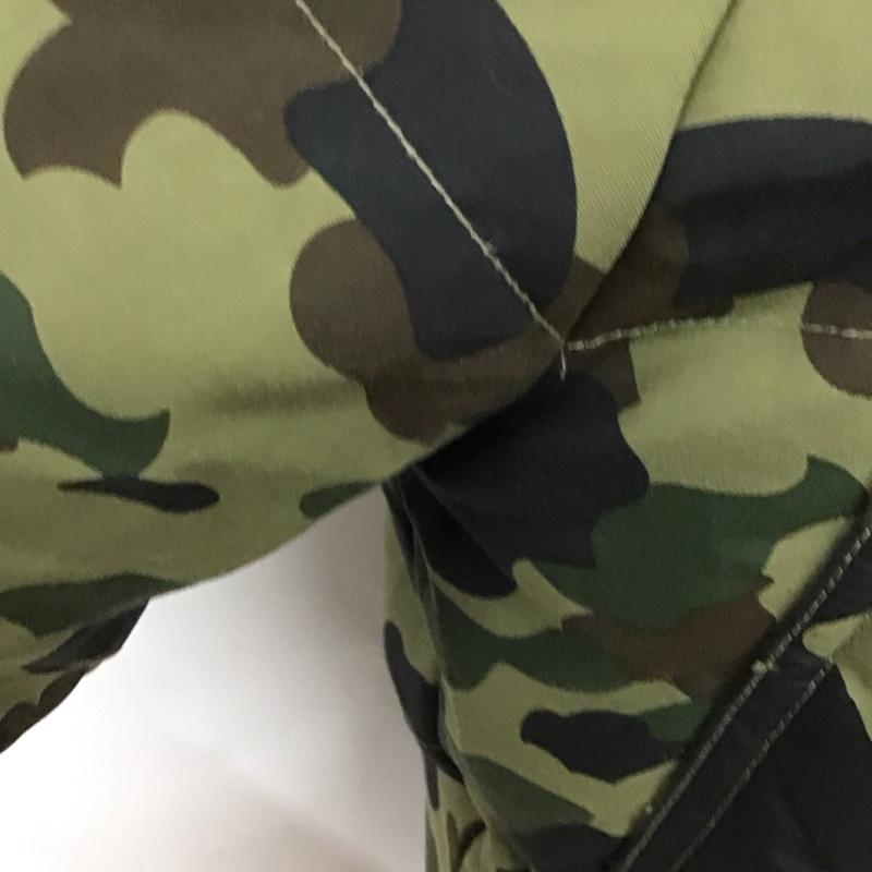 アベイシングエイプ A BATHING APE ジャケット、上着 ダウンジャケット M カモフラージュ柄・迷彩 マルチカラー / マルチカラー /  メンズ USED 古着 中古 10126030