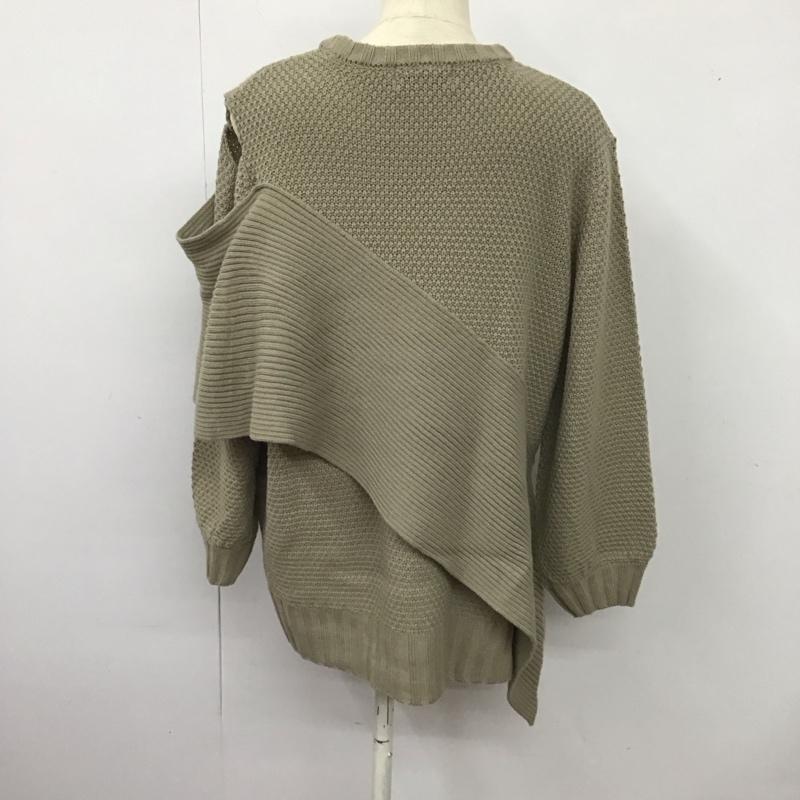 アズールバイマウジー AZUL BY MOUSSY ニット、セーター 長袖 250fat70-254h SHOULDERSLITVOLUMEKNITTOPS 長袖ニット FREE 無地 ベージュ / ベージュ /  レディース USED 古着 中古 10126064
