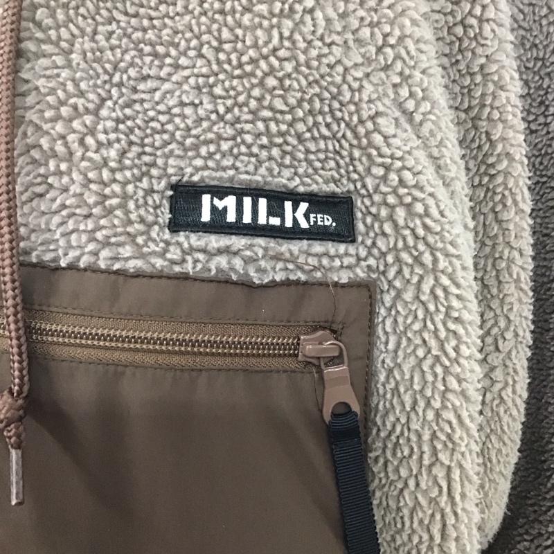 ミルクフェド MILKFED. ジャケット、上着 ジャンパー、ブルゾン ジップアップジャケット パーカー ボアパーカージャケット アウター M ロゴ、文字 茶 / ブラウン /  レディース USED 古着 中古 10126069