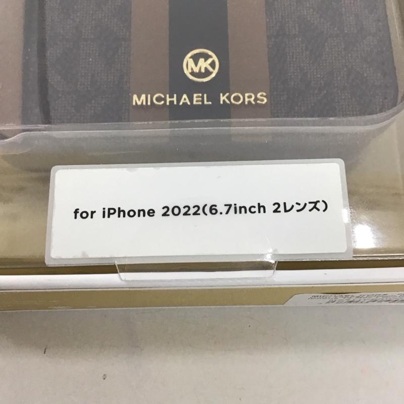 マイケルコース MICHAEL KORS ファッション小物 ファッション小物 MKSTTCBRWFLIP2261M Folio Case Stripe TasselCharm Magsafe iPhoneケース 手帳型 iPhone 14 Plus ロゴ、文字 茶 / ブラウン /  レディース USED 古着 中古 10126243