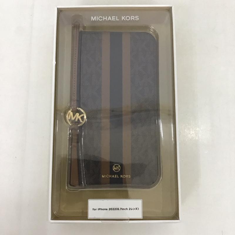 マイケルコース MICHAEL KORS ファッション小物 ファッション小物 MKSTTCBRWFLIP2261M Folio Case Stripe TasselCharm Magsafe iPhoneケース 手帳型 iPhone 14 Plus ロゴ、文字 茶 / ブラウン /  レディース USED 古着 中古 10126245