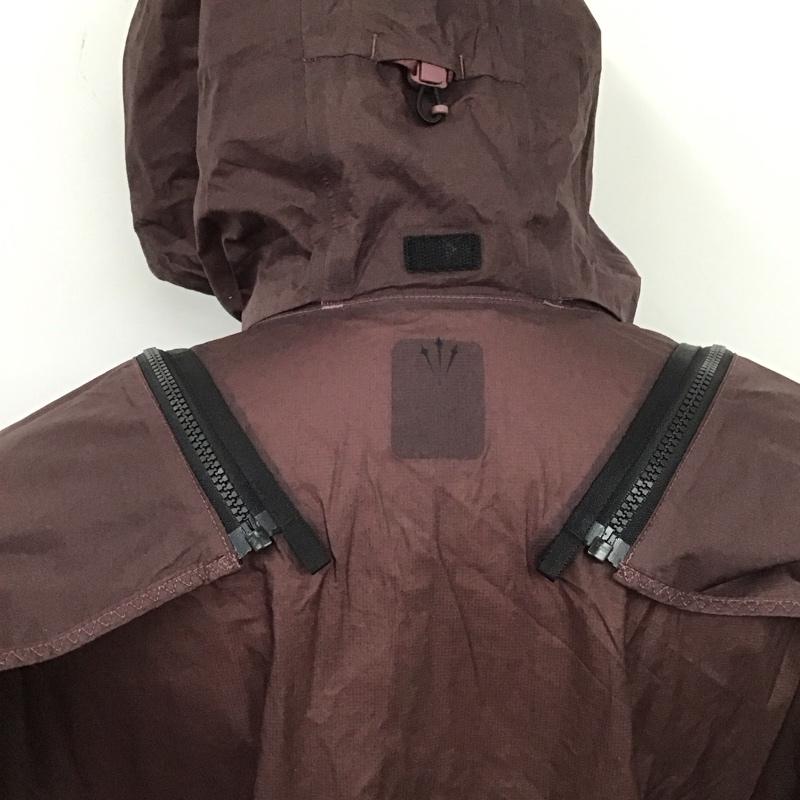 ナイキ NIKE ジャケット、上着 ジャケット、ブレザー dr2618-646 NrgLrTrackJacket ジップアップジャケット ナイロンパーカー XL 無地 えんじ / ワインレッド /  メンズ USED 古着 中古 10126249
