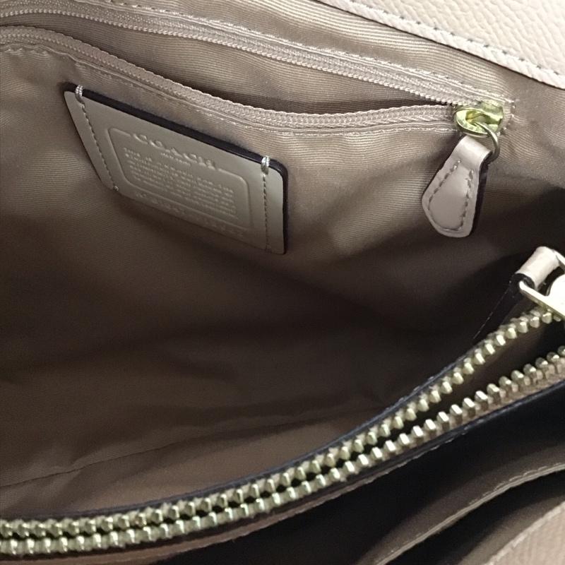 コーチ COACH ショルダーバッグ ショルダーバッグ F13683 2WAY ハンドバッグ ロゴ、文字 桃 / ピンク /  レディース USED 古着 中古 10126344