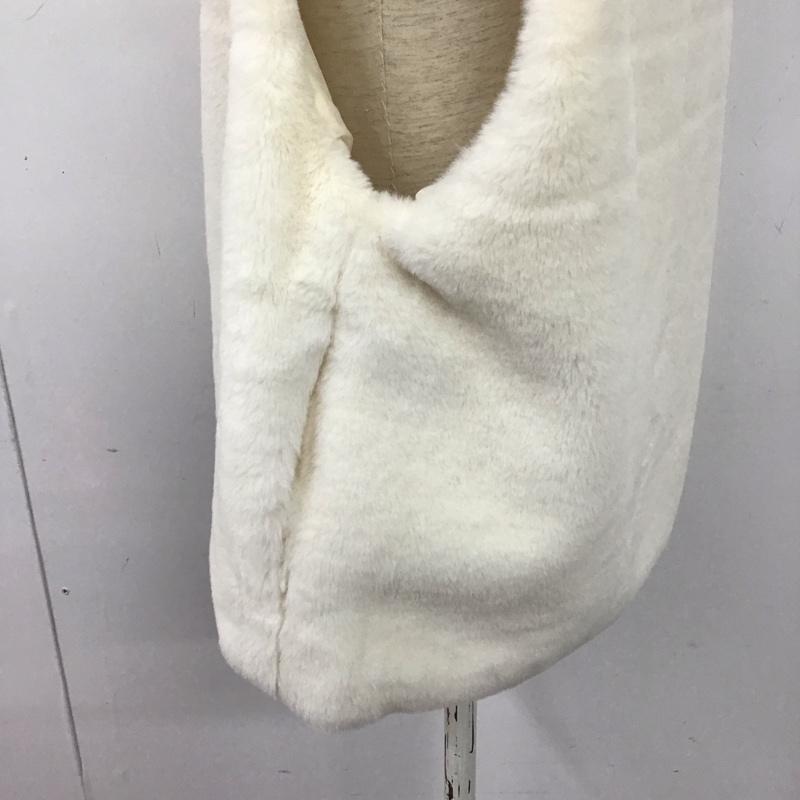 アズノゥアズ as know as ベスト ベスト ノースリーブ ベスト フェイクファー M 無地 白 / ホワイト /  レディース USED 古着 中古 10126403
