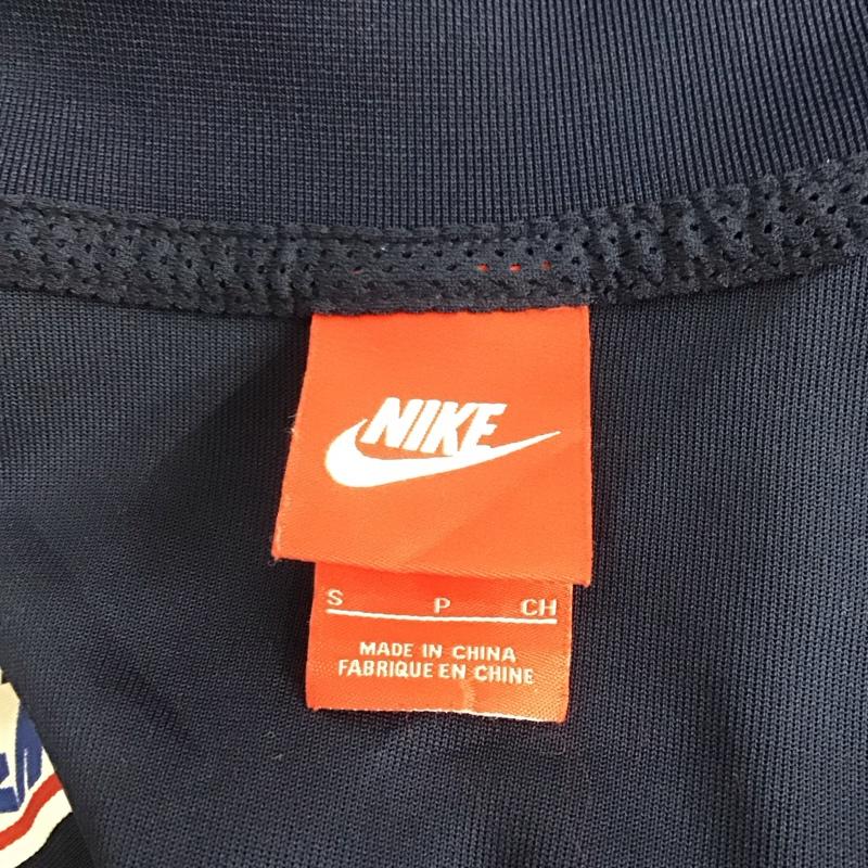 ナイキ NIKE ジャケット、上着 ジャンパー、ブルゾン AJ2681-451 NSW Taped Track Jacket Poly S ロゴ、文字 紺 / ネイビー /  メンズ USED 古着 中古 10126701
