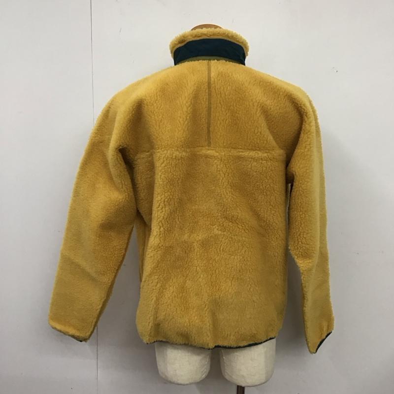 パタゴニア patagonia ジャケット、上着 ジャンパー、ブルゾン ジップアップジャケット アウター スタンドカラージャケット フリースジャケット M ロゴ、文字 黄 / イエロー /  メンズ USED 古着 中古 10126735