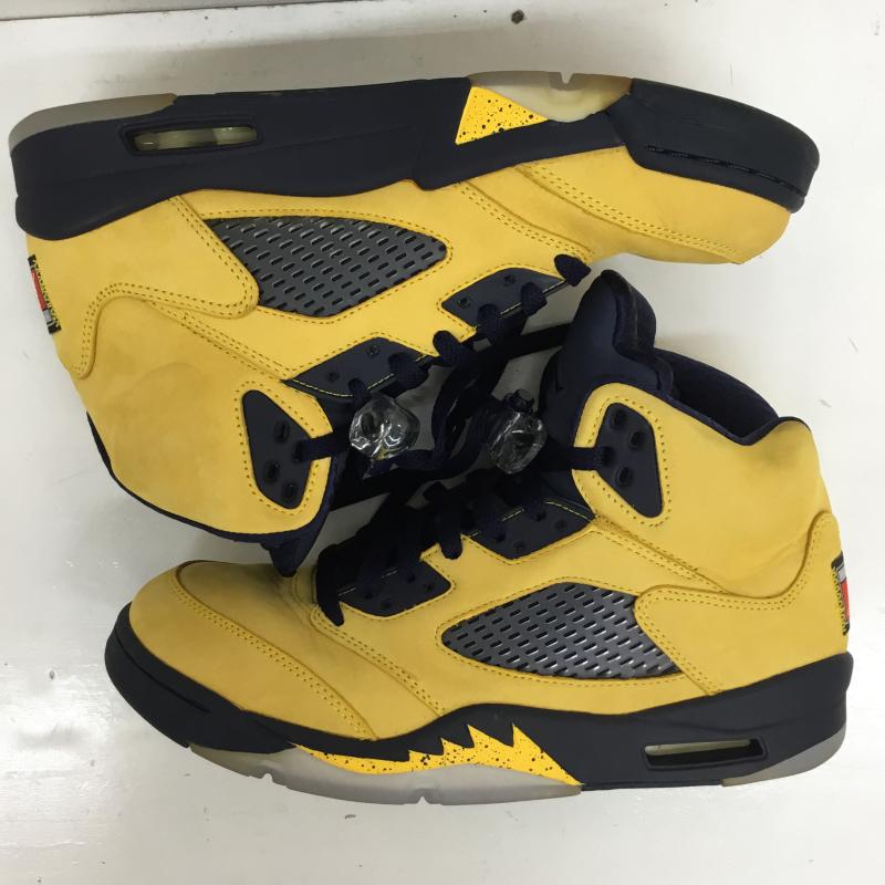 ナイキ NIKE スニーカー スニーカー CQ9541-704 AIR JORDAN 5 RETRO SE 26.5cm 無地 黄 / イエロー / X 紺 / ネイビー /  メンズ USED 古着 中古 10126766