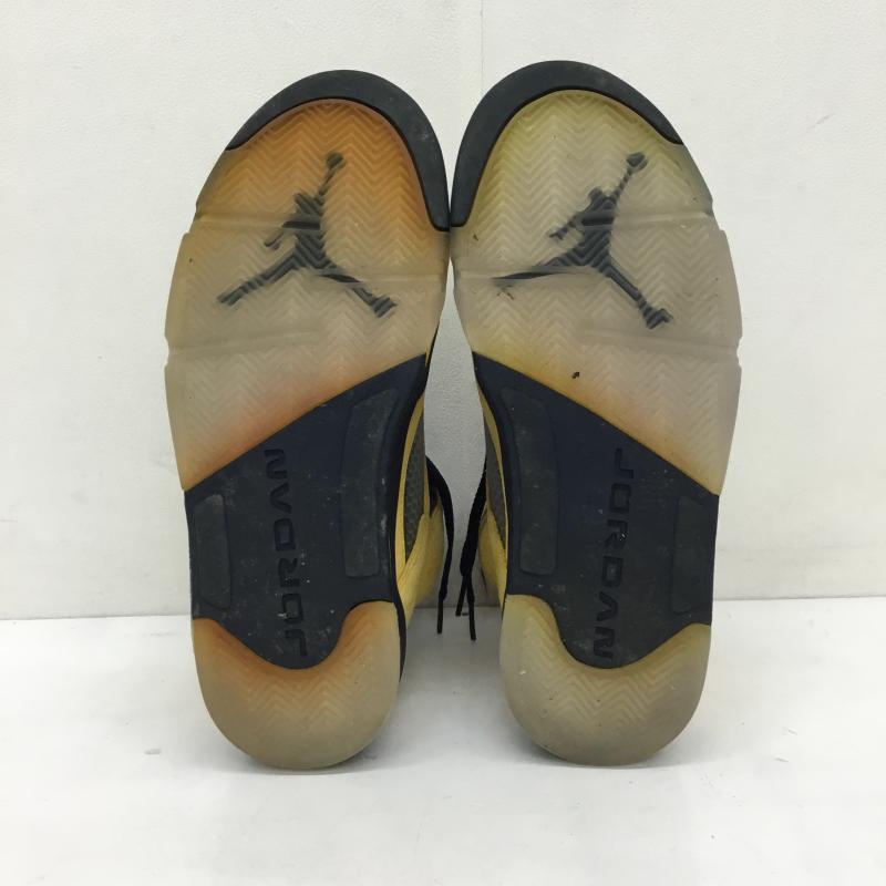 ナイキ NIKE スニーカー スニーカー CQ9541-704 AIR JORDAN 5 RETRO SE 26.5cm 無地 黄 / イエロー / X 紺 / ネイビー /  メンズ USED 古着 中古 10126766