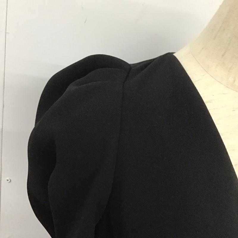 ザラ ZARA ワンピース ひざ丈スカート 半袖ワンピース Vネックワンピース パフスリーブ M 無地 黒 / ブラック /  レディース USED 古着 中古 10126928