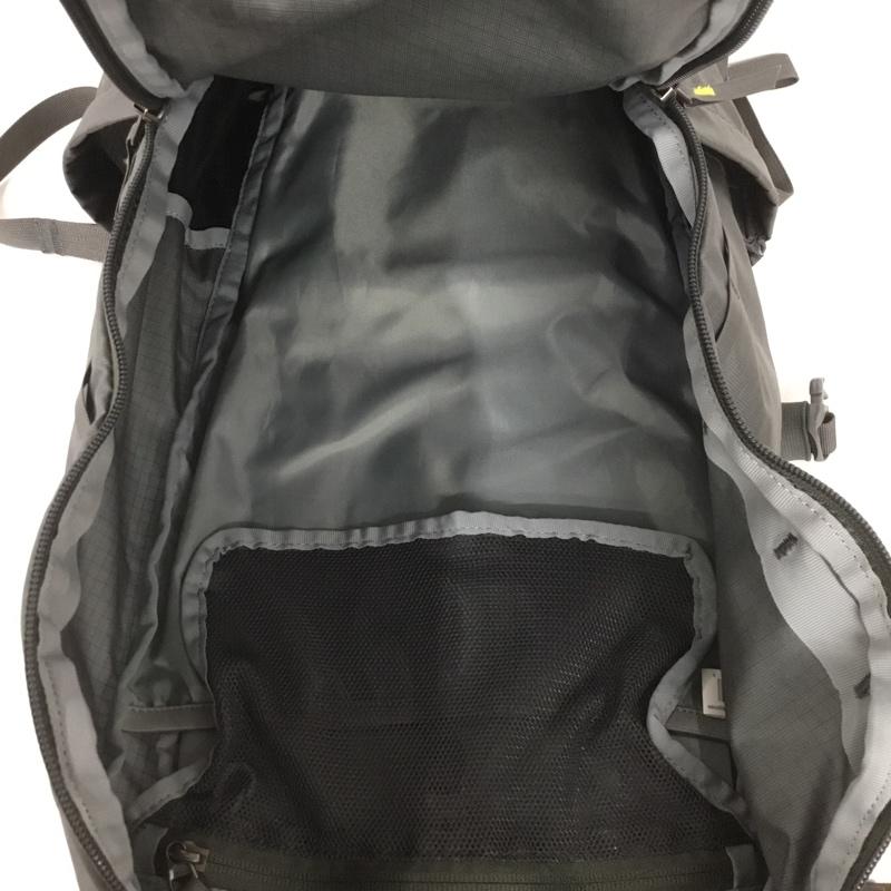 スーリー Thule リュックサック、デイパック リュックサック、デイバッグ STIR18 バックパック ハイキングパック ロゴ、文字 灰 / グレー /  メンズ USED 古着 中古 10127051